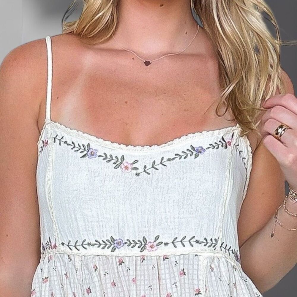 POL Mini Dress Ivory Floral Ruffle Hem Cami Beach Sundress NEW - Picture 11 of 17
